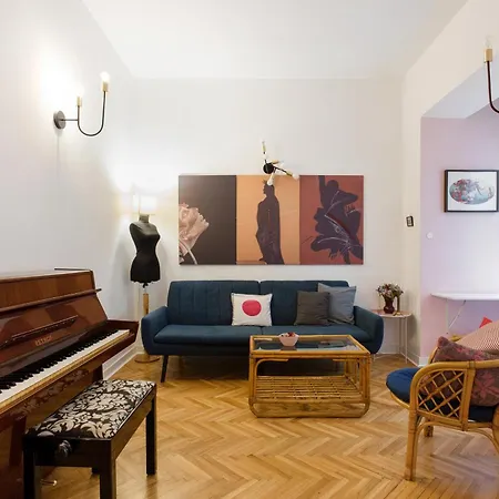 Art Apartment Sara Belgrado Esterno foto